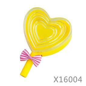 Plastic Heart shaped Candy Box