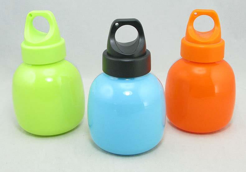 Water bottle cool packaging boxes of assorted opaque colors